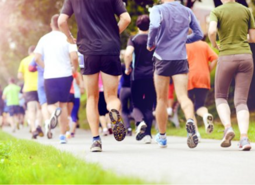 糖尿病患者運(yùn)動(dòng)前后血糖監(jiān)測(cè)要注意什么？